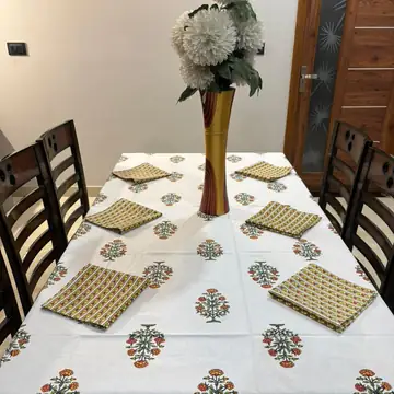 Block printed cotton dining table cover set